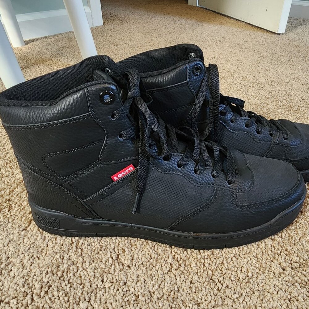 Levi's Lace Up Full Black Synthetic Leather High Top Sneakers Men's Size 10.5